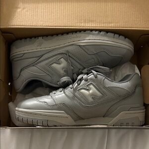 New Balance Men's Gray Sneakers 550